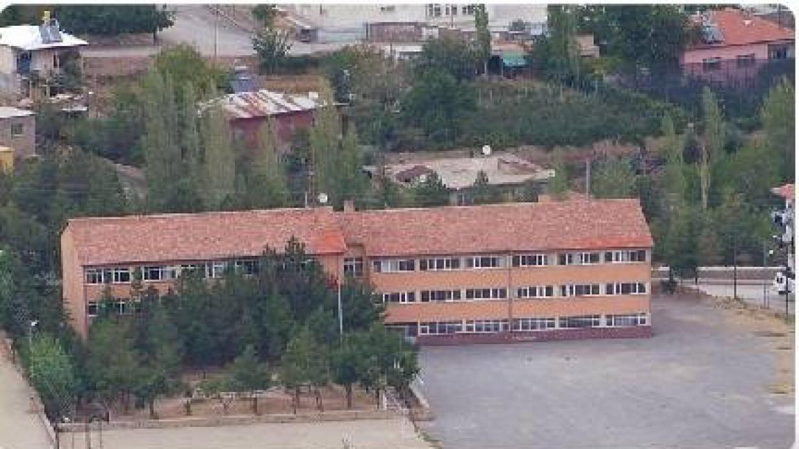 İpek Hoca Hasan Türkmenoğlu Kız Anadolu İmam Hatip Lisesi Fotoğrafı